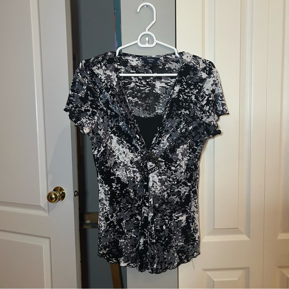 Reitmans Black and White Blouse